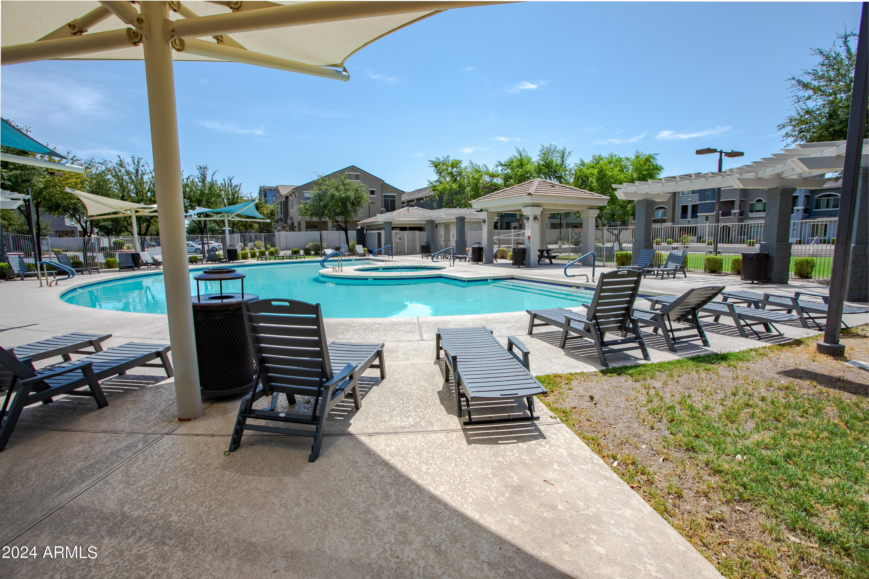 2402 E 5TH Street # 1492