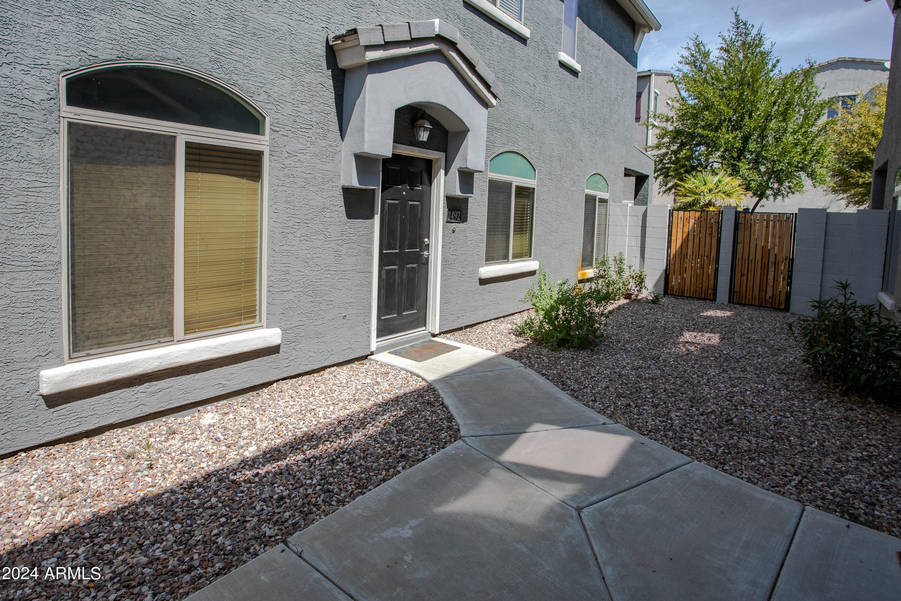 2402 E 5TH Street # 1492