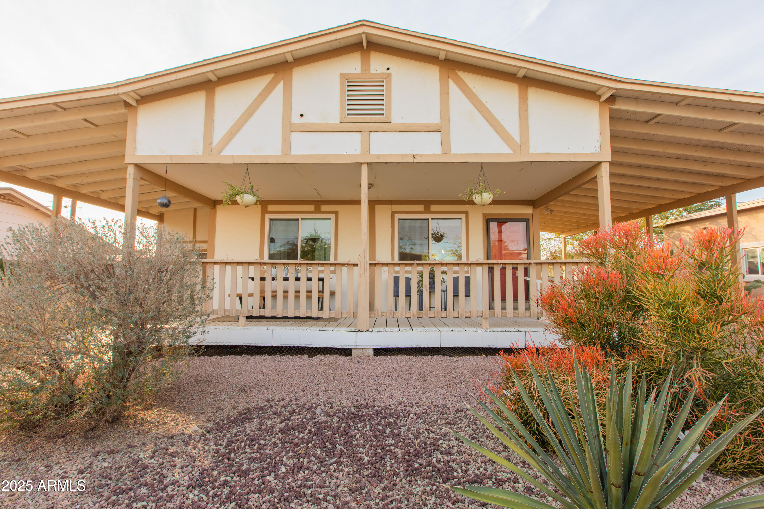 180 S Stardust Lane