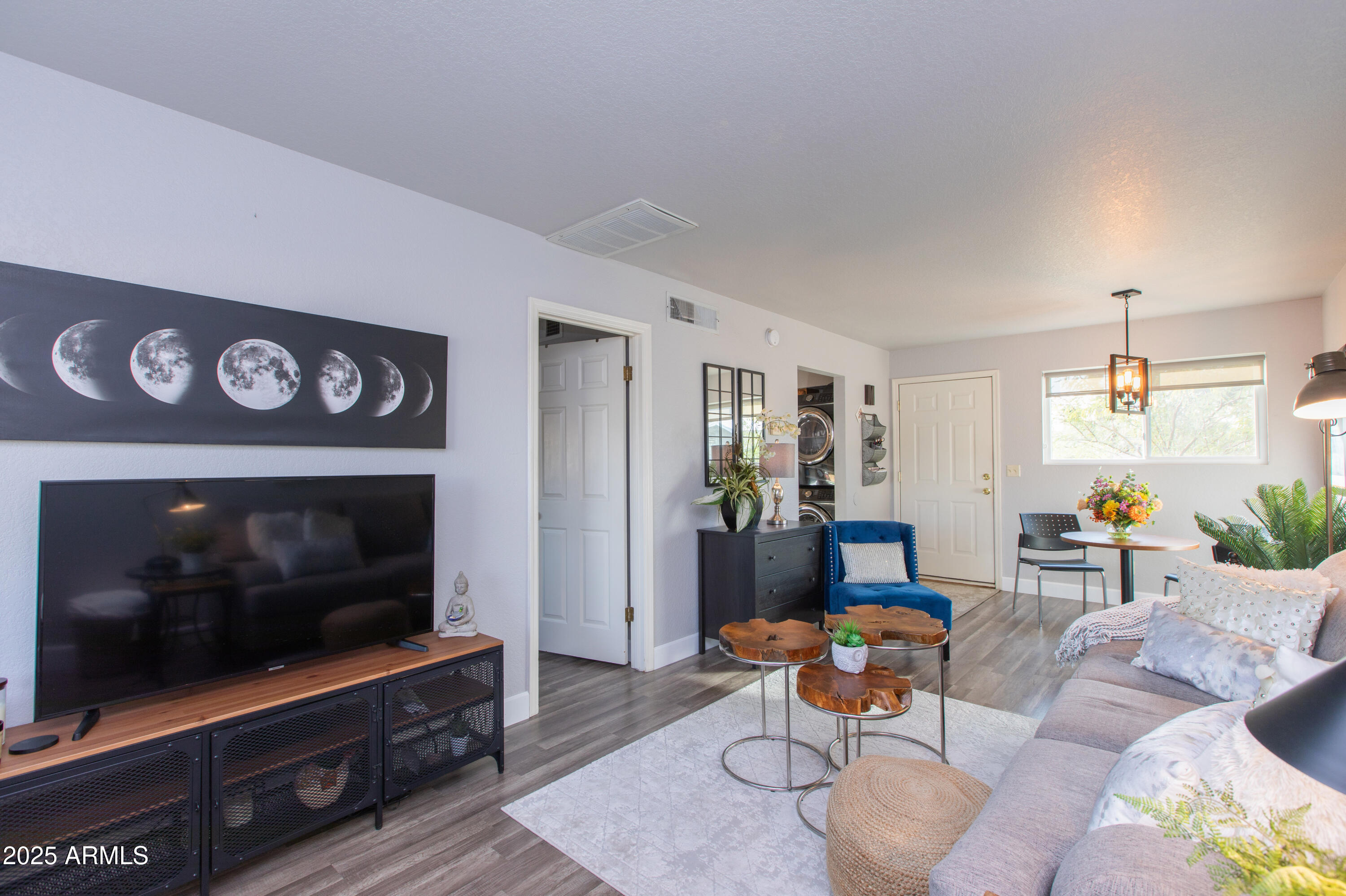180 S Stardust Lane