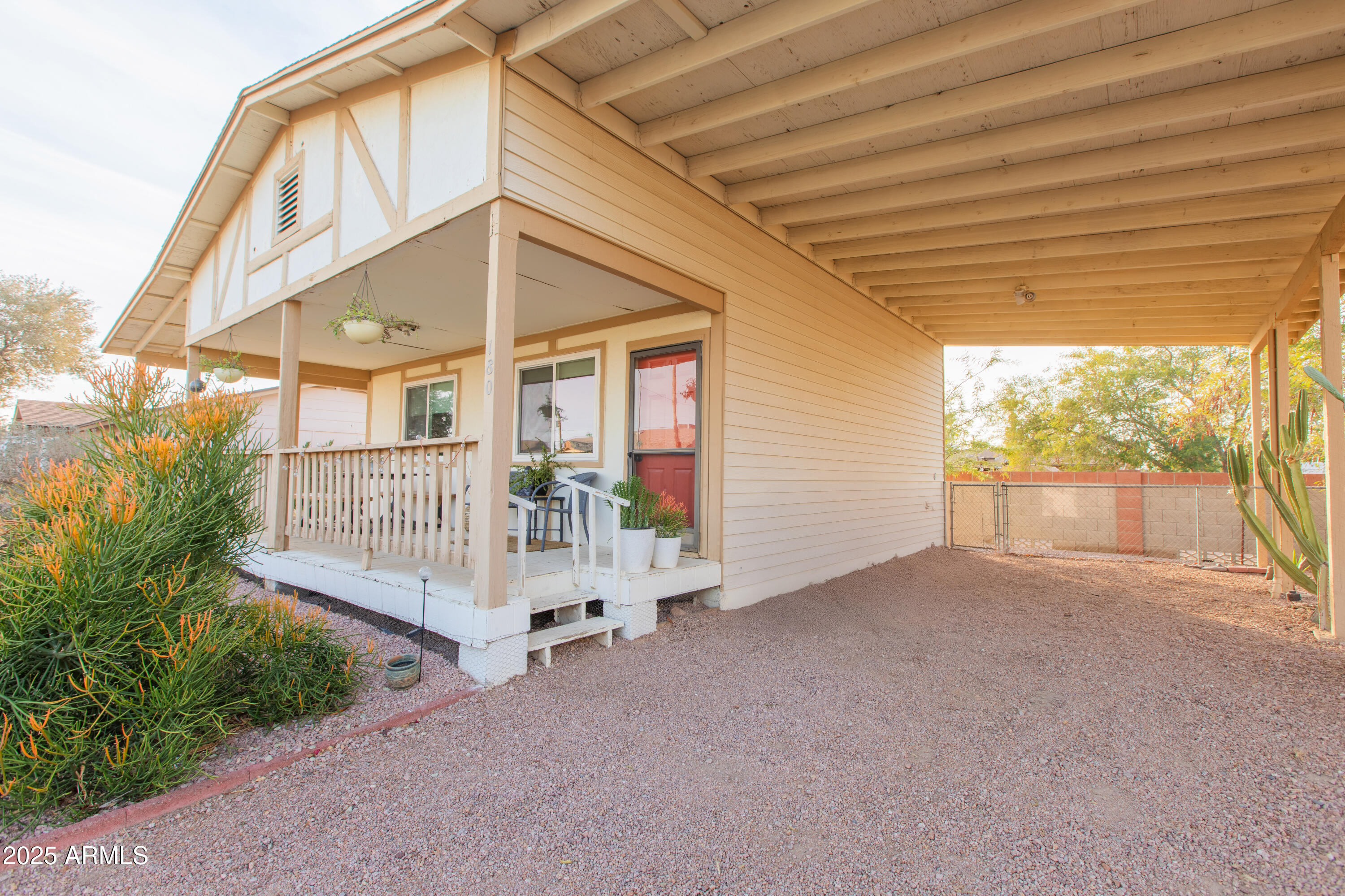180 S Stardust Lane