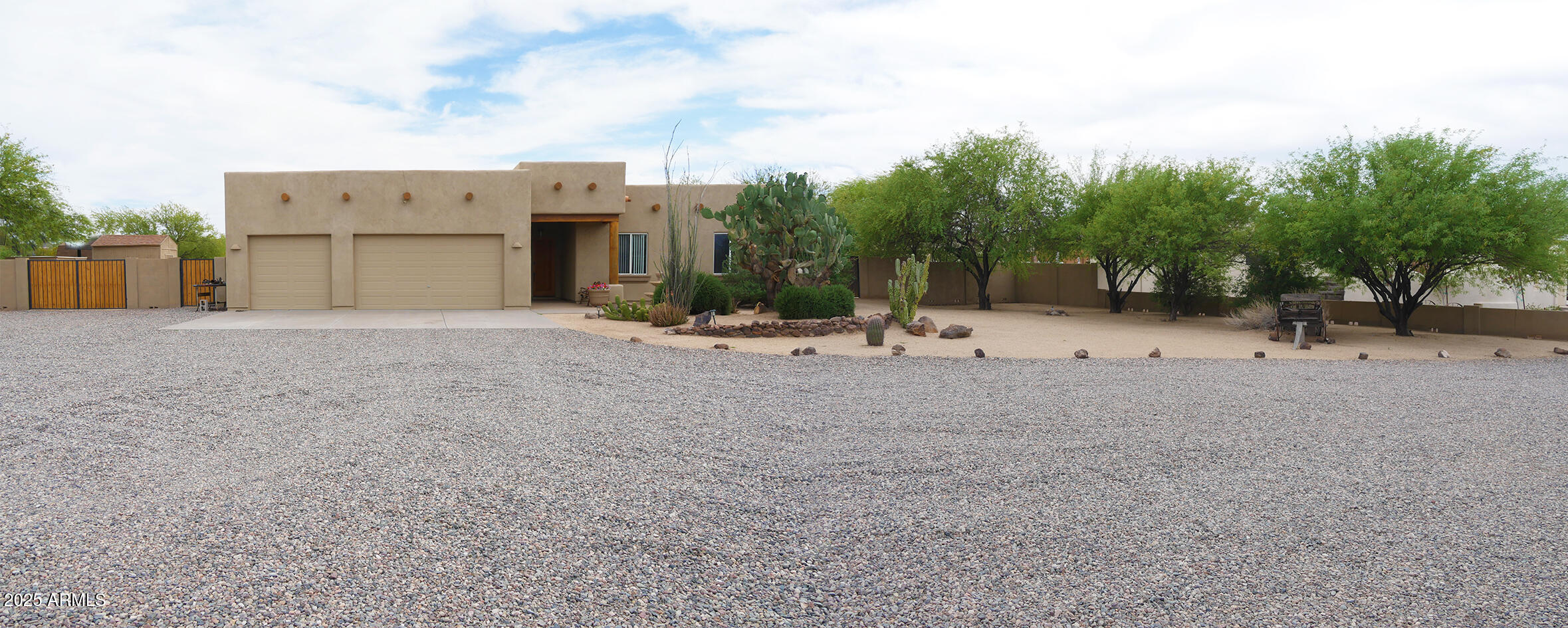 3007 W JORDON Lane