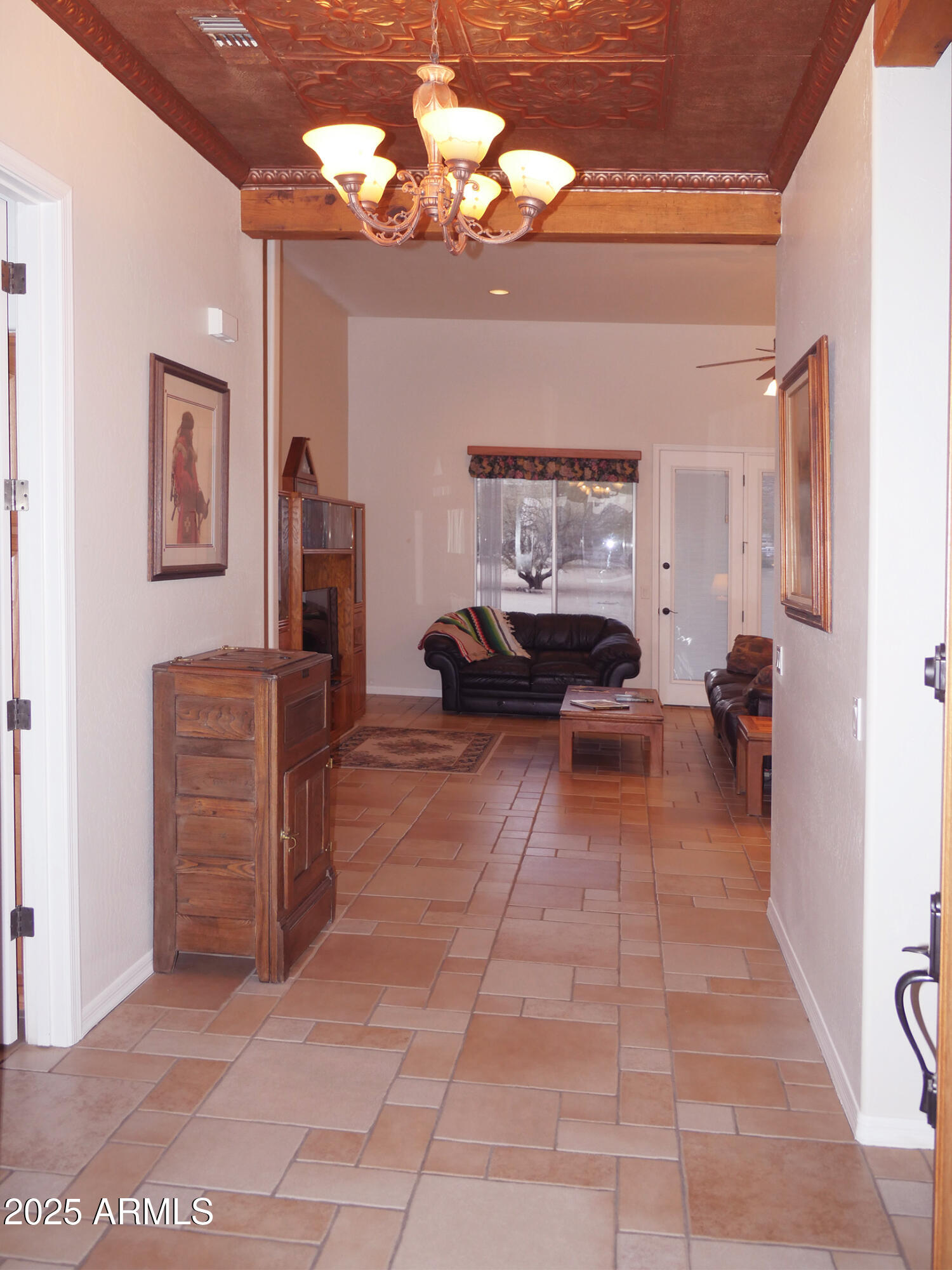 3007 W JORDON Lane