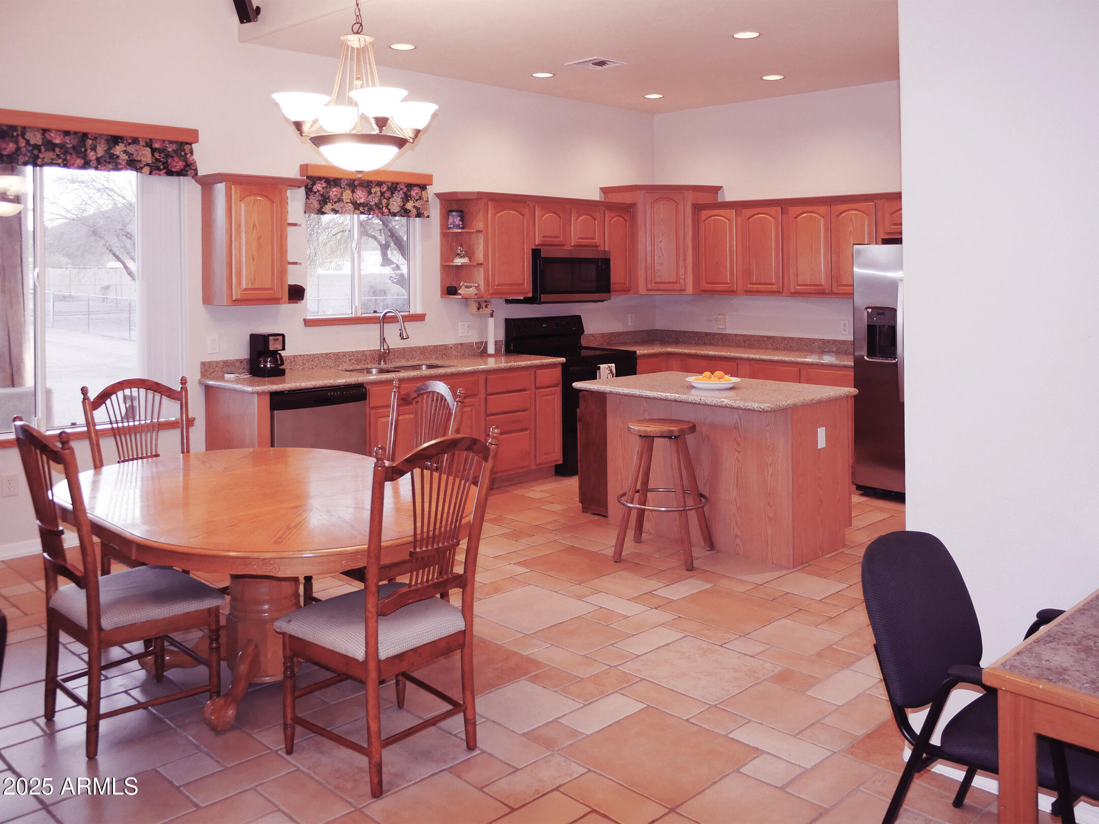 3007 W JORDON Lane