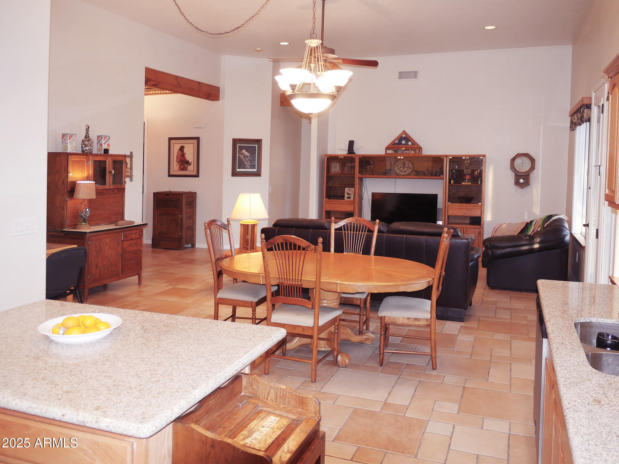 3007 W JORDON Lane