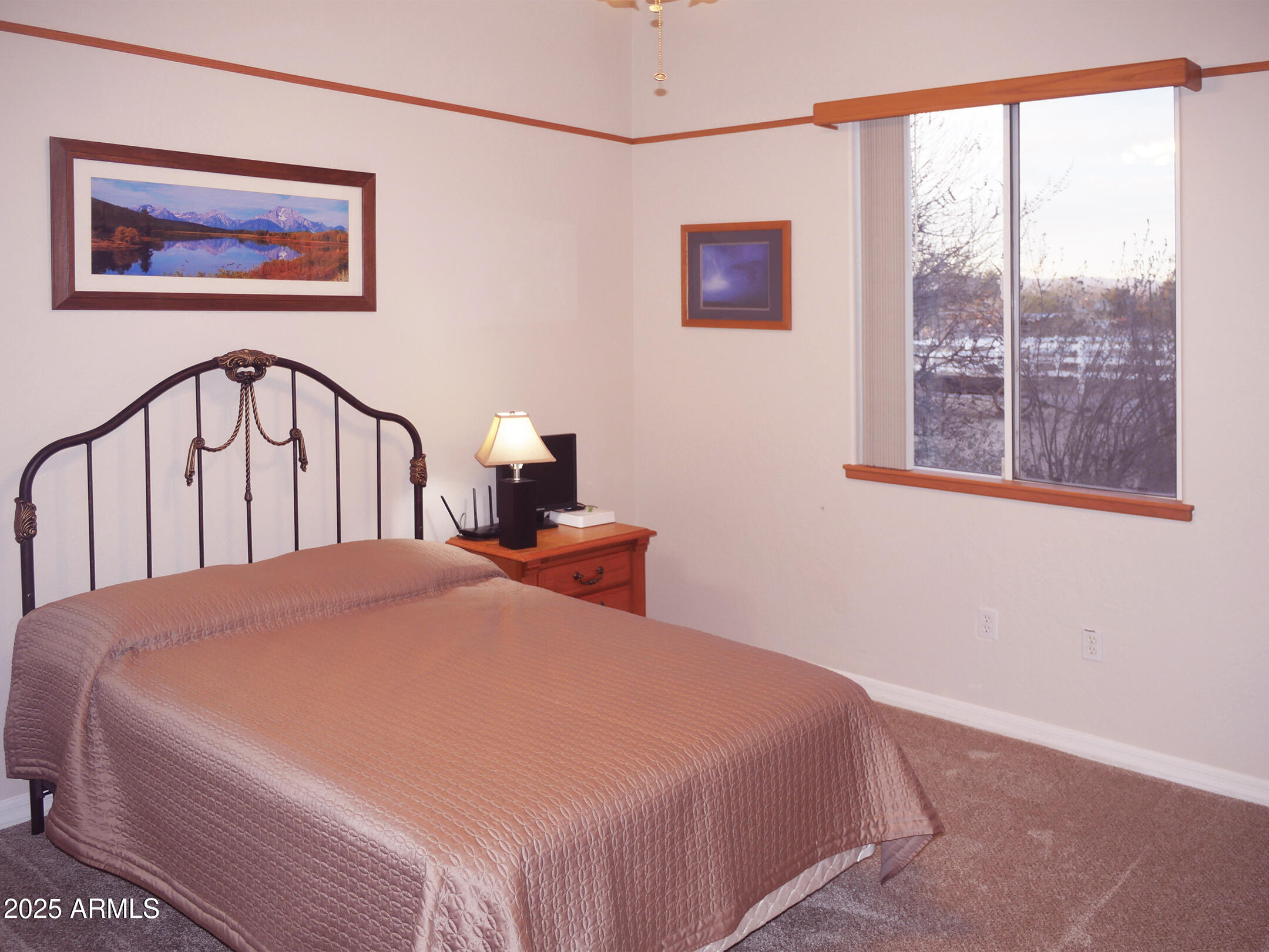 3007 W JORDON Lane