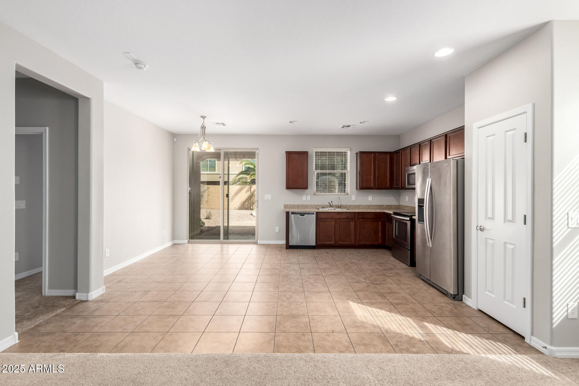 41304 W Rio Bravo Drive