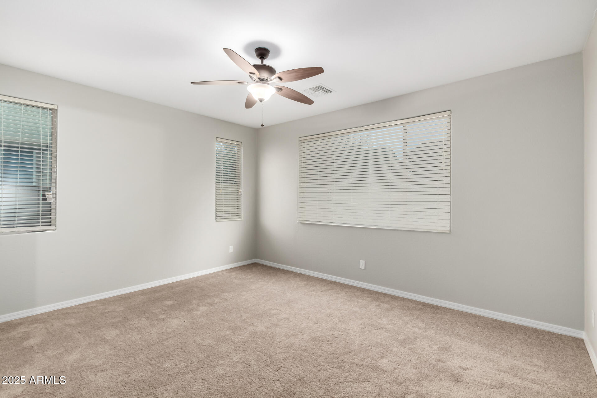 41304 W Rio Bravo Drive