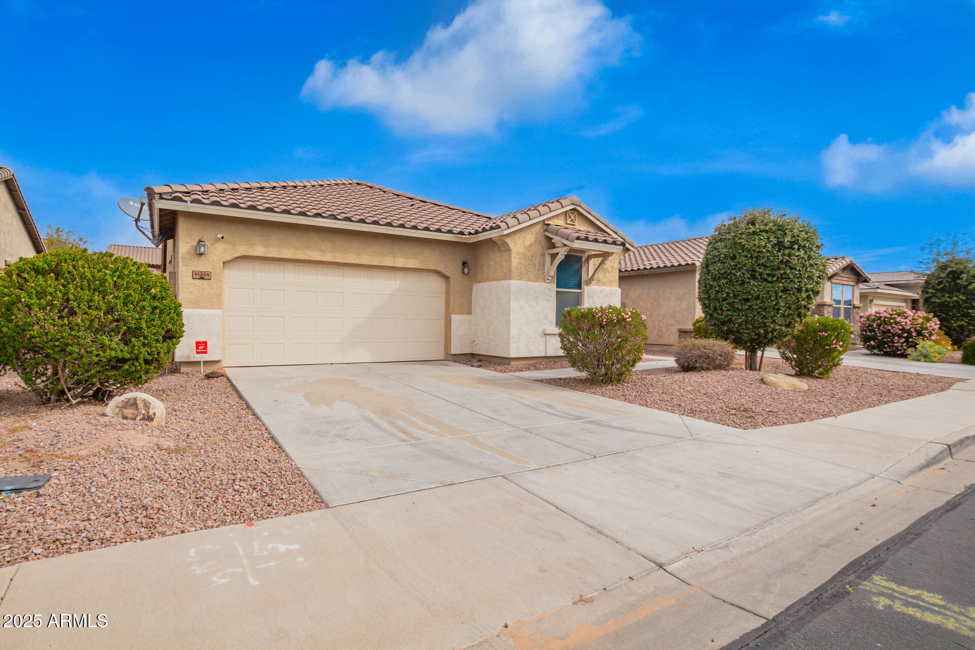 41304 W Rio Bravo Drive