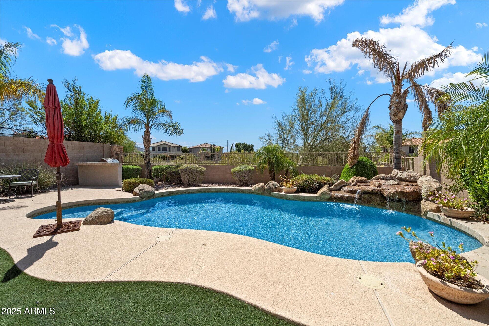 9843 E ACACIA Drive