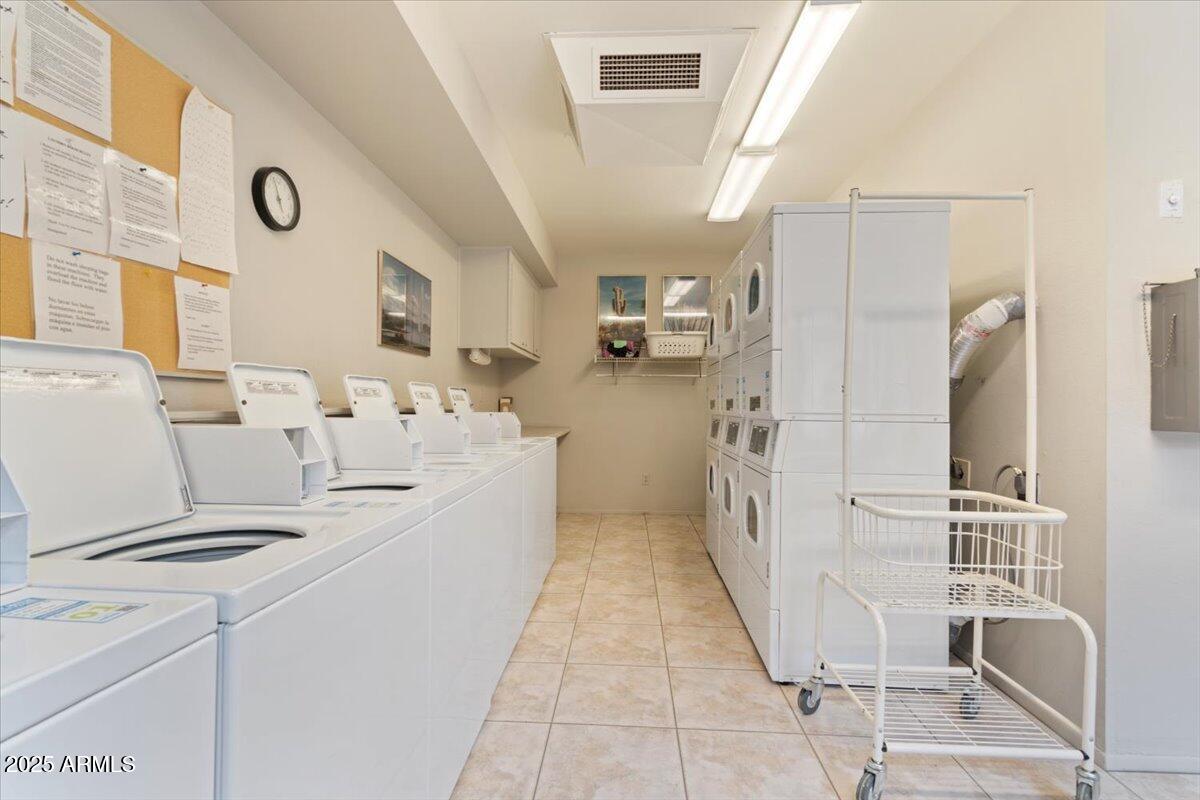 16510 E Palisades Boulevard, 42