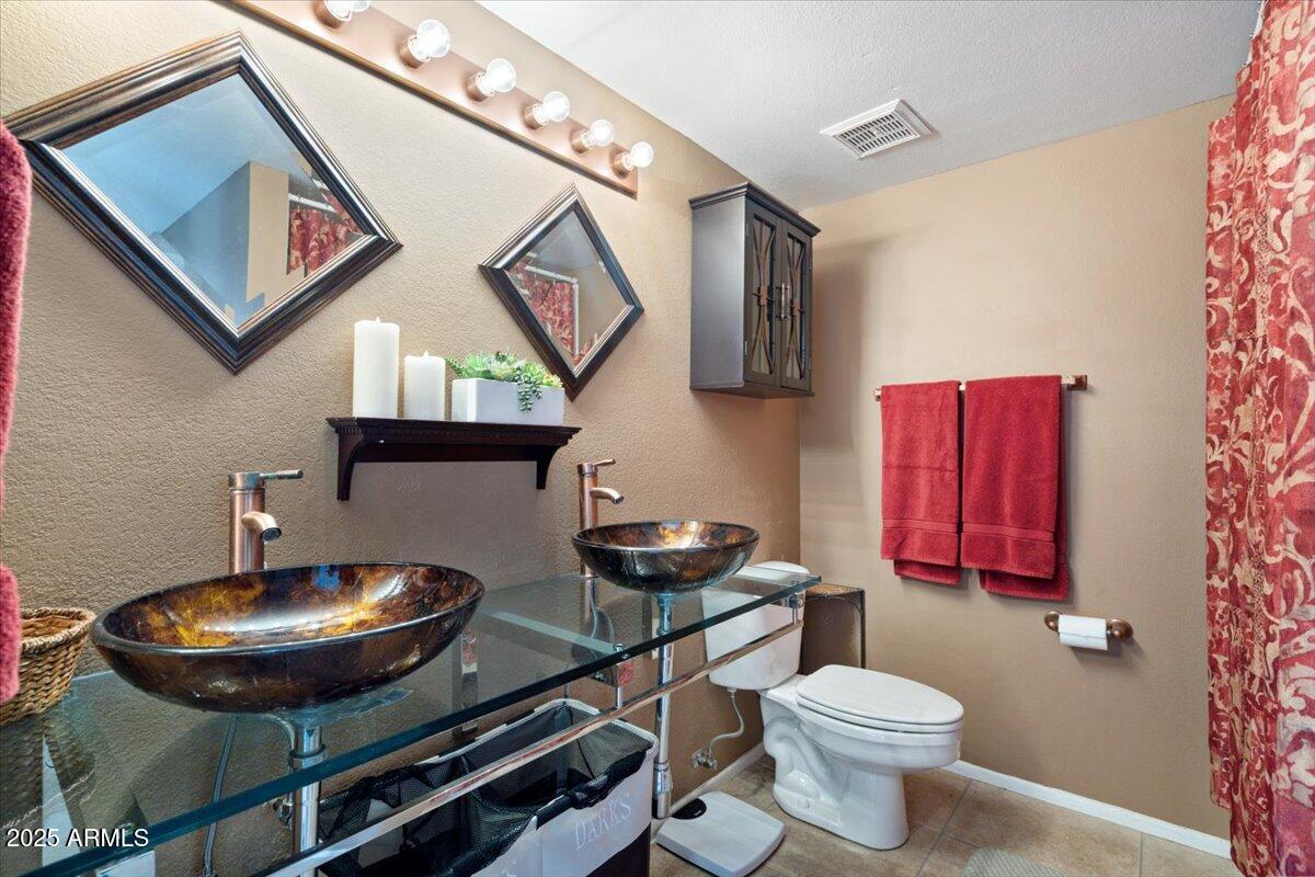 16510 E Palisades Boulevard, 42