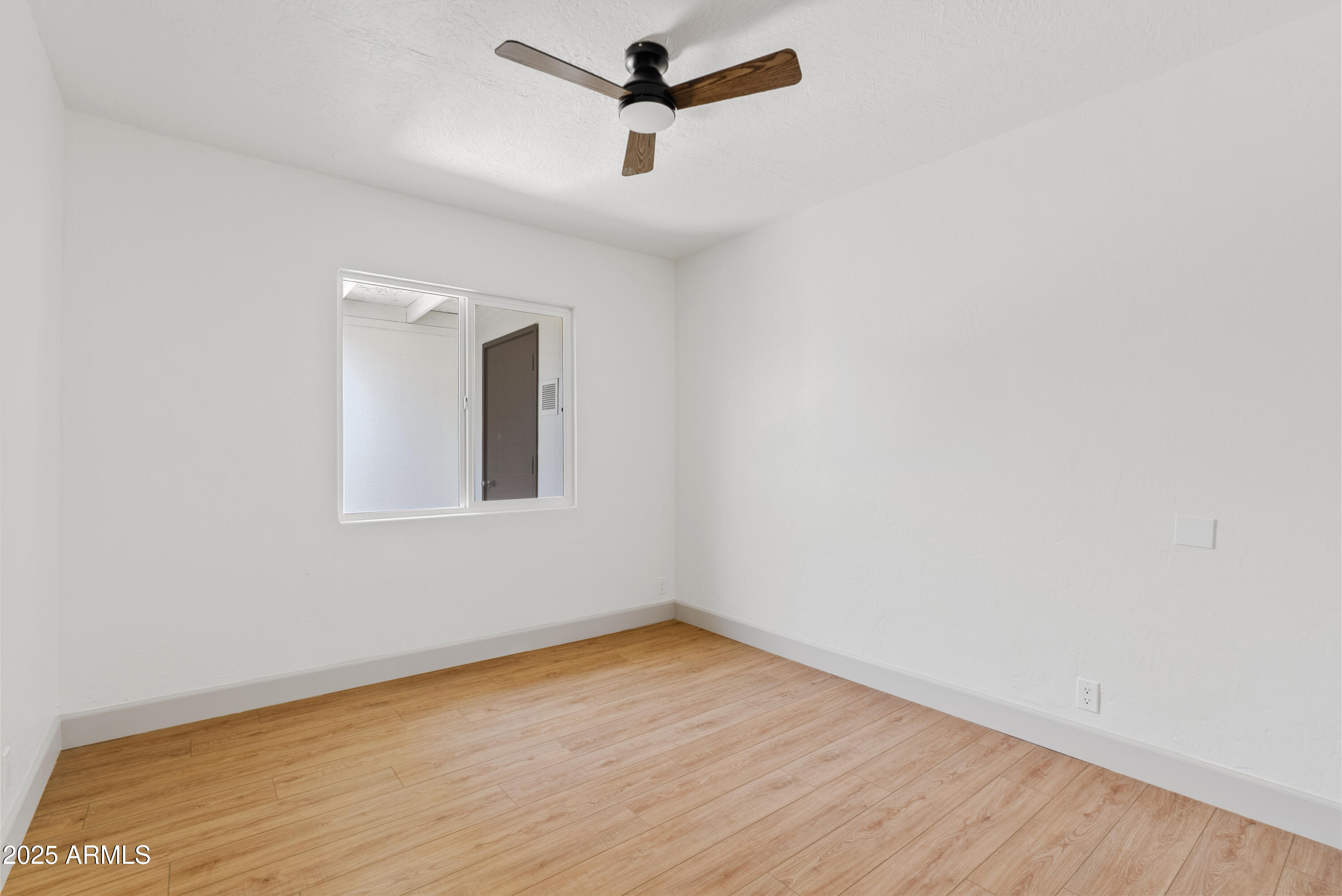 610 E SAN JUAN Avenue