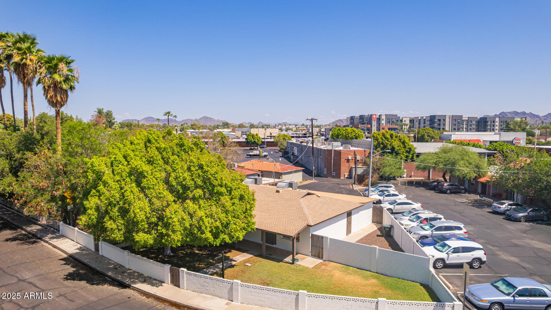 610 E SAN JUAN Avenue