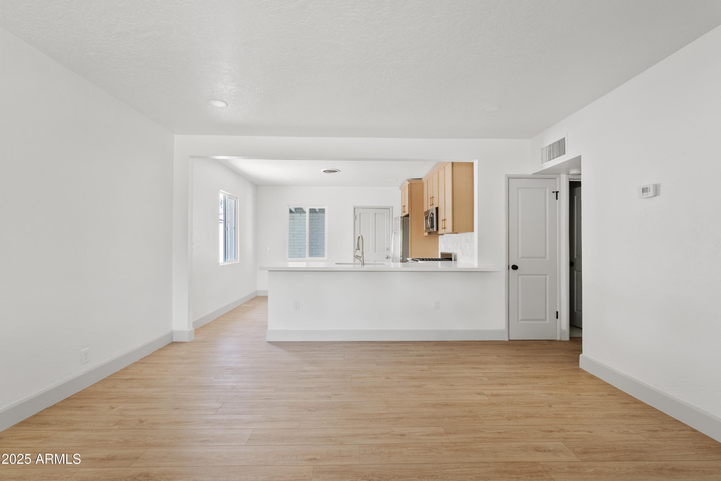 610 E SAN JUAN Avenue