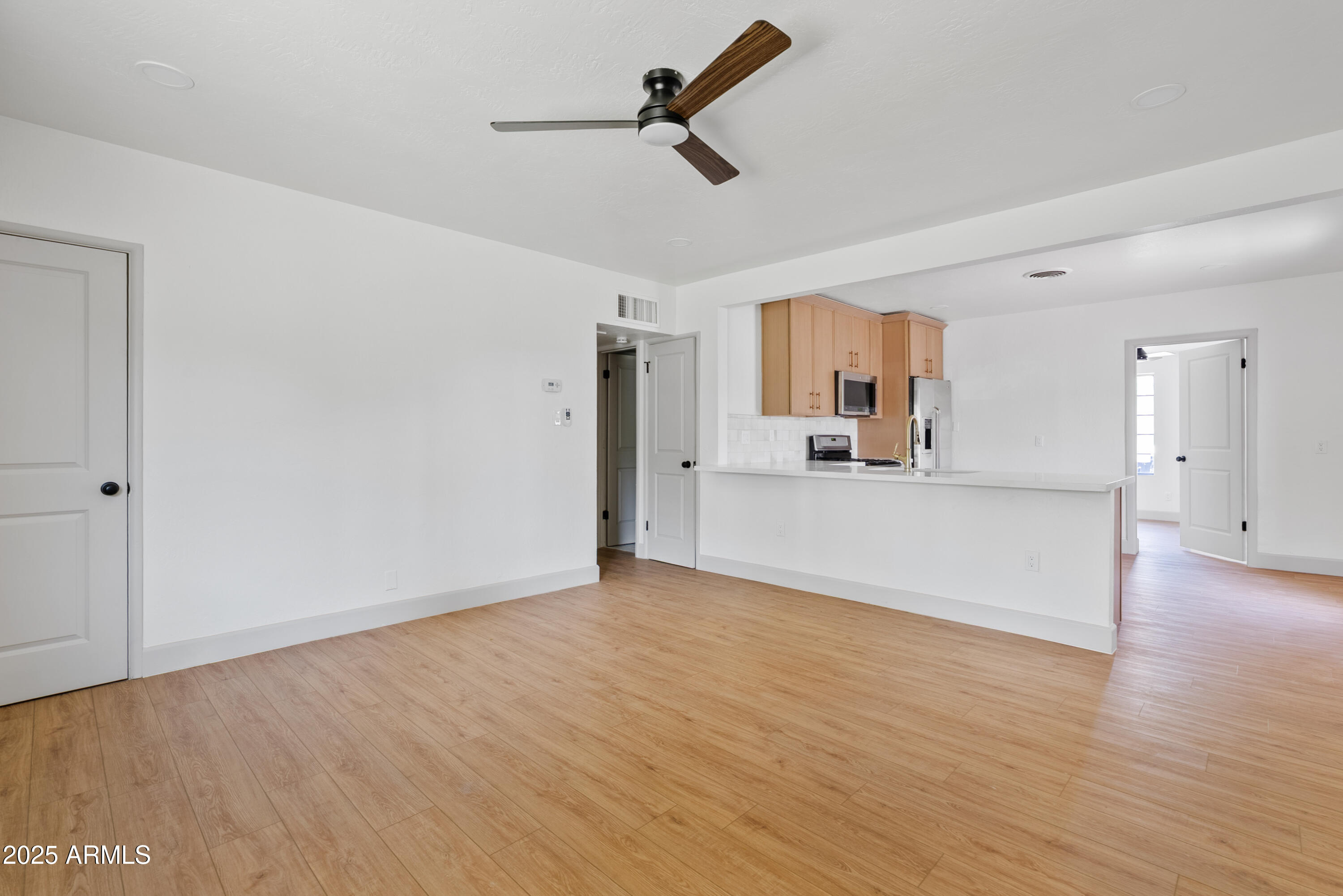 610 E SAN JUAN Avenue