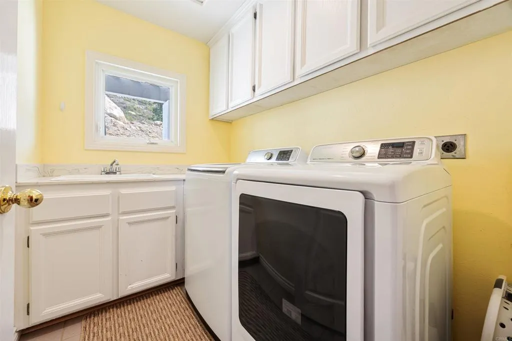 2801 El Camino Verde