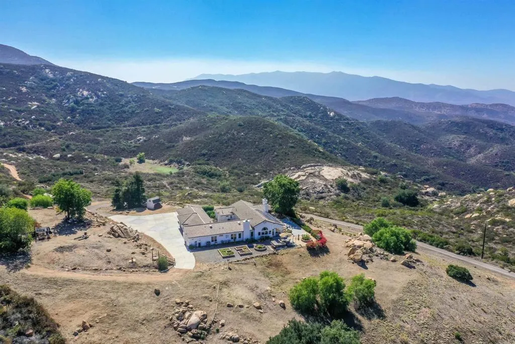 2801 El Camino Verde