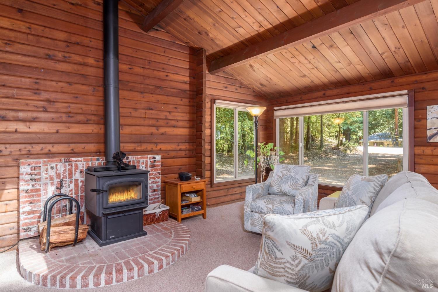 45640 Pacific Woods Rd