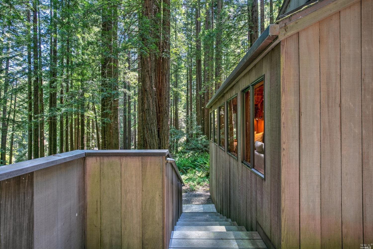 10092 Sorcerer Wood Rd