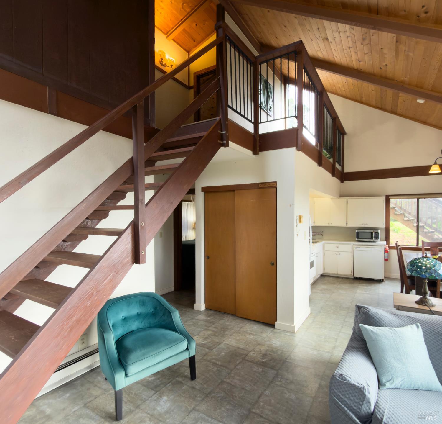 15691 Forest View Road