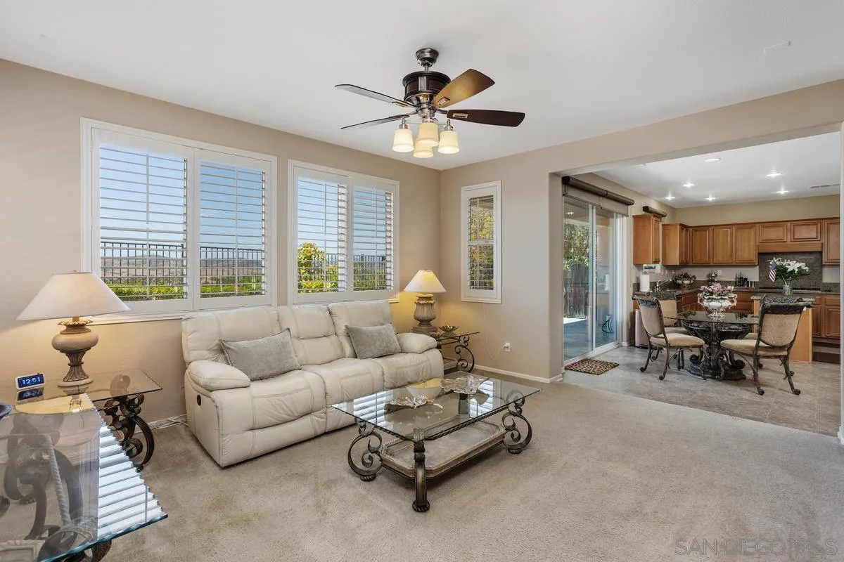 1079 Vista Pointe Blvd