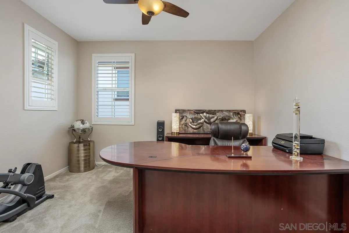1079 Vista Pointe Blvd