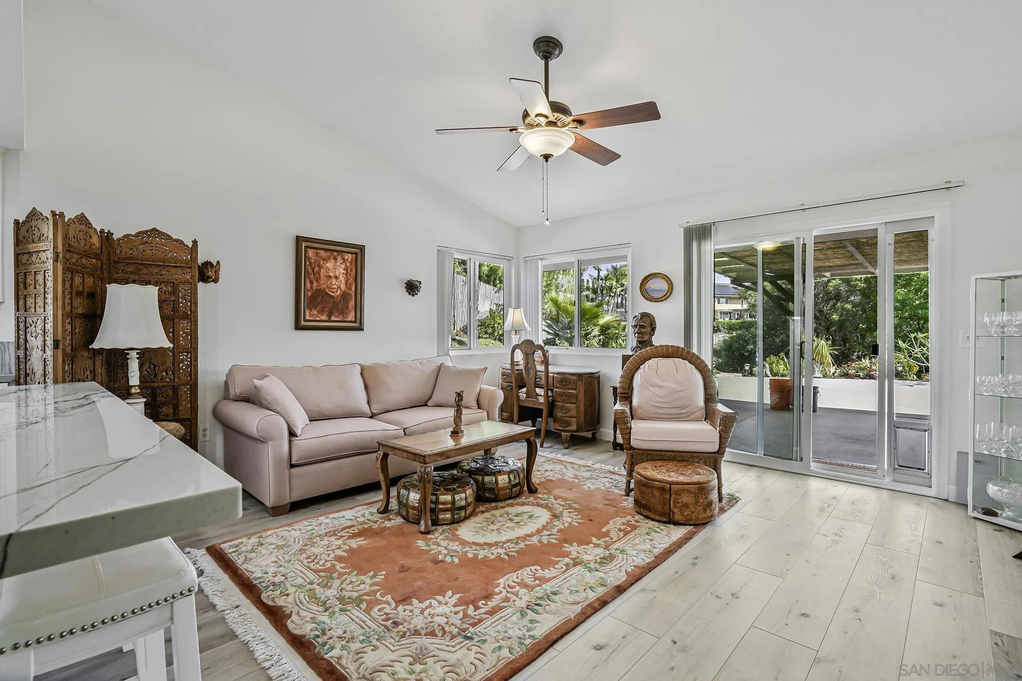 5241 Alamosa Park Dr