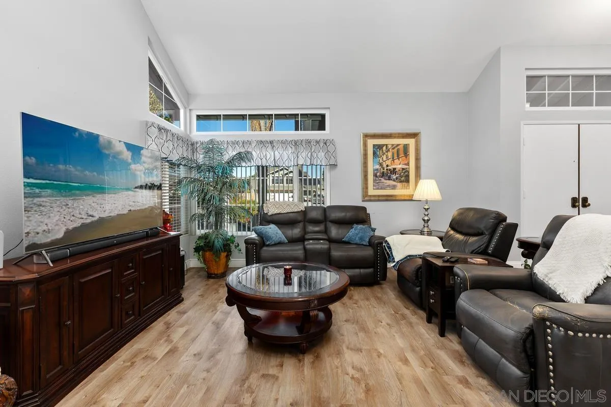 4475 Saint Andrews Place