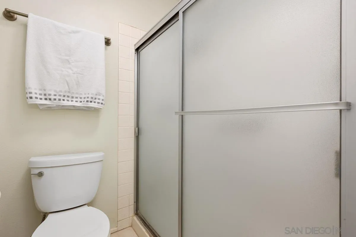 4475 Saint Andrews Place