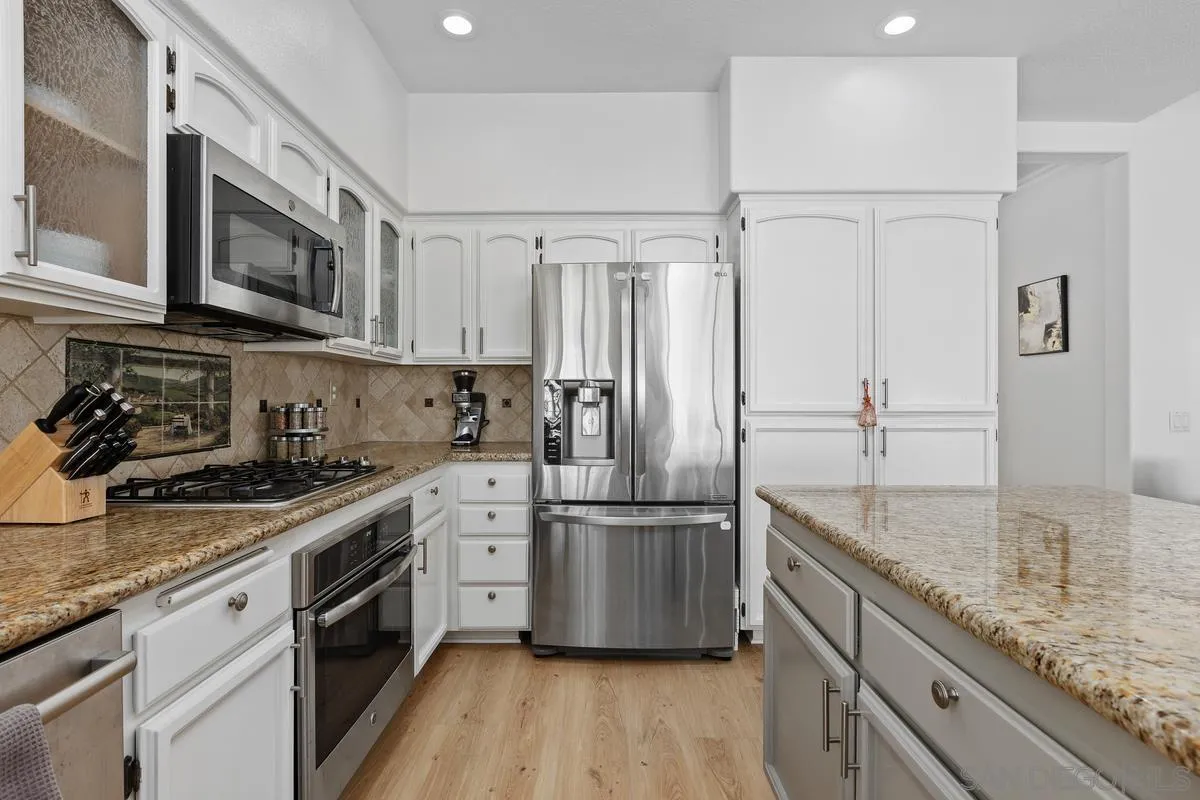 4802 Baroque Terrace