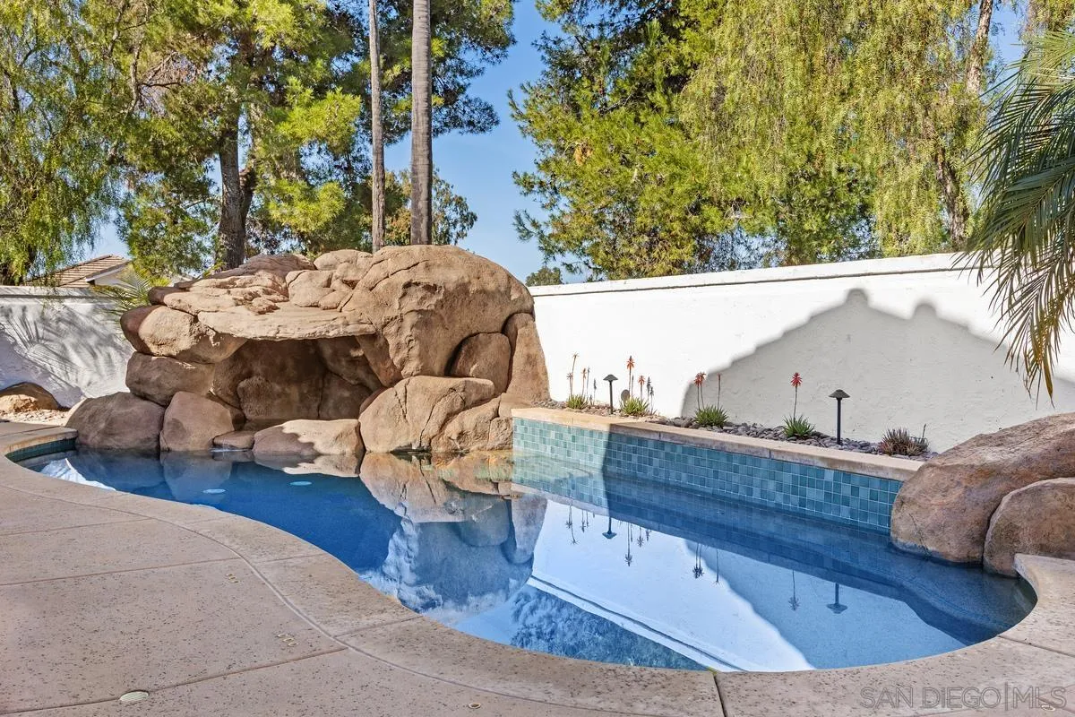 4802 Baroque Terrace