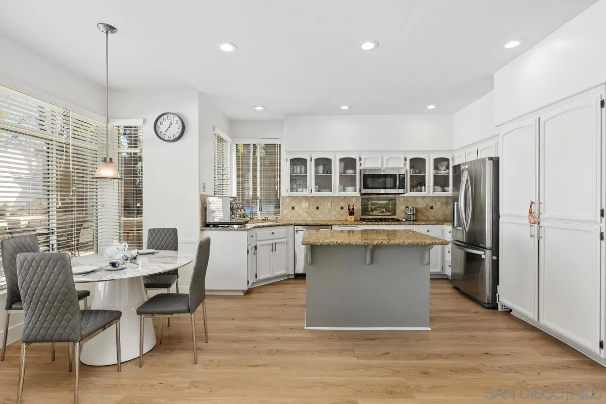 4802 Baroque Terrace