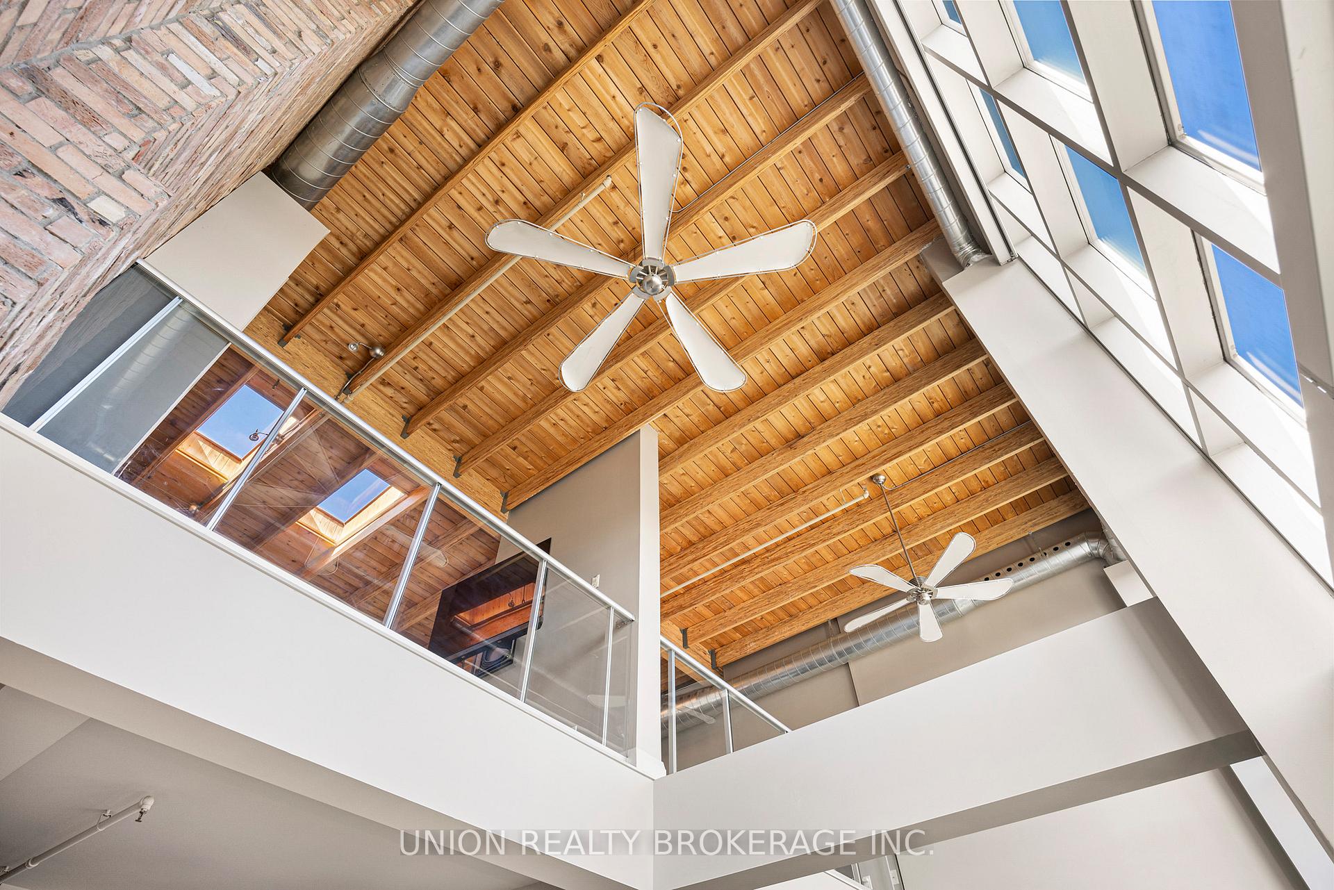 #303 - 1852 Queen Street, Toronto Unit: 303