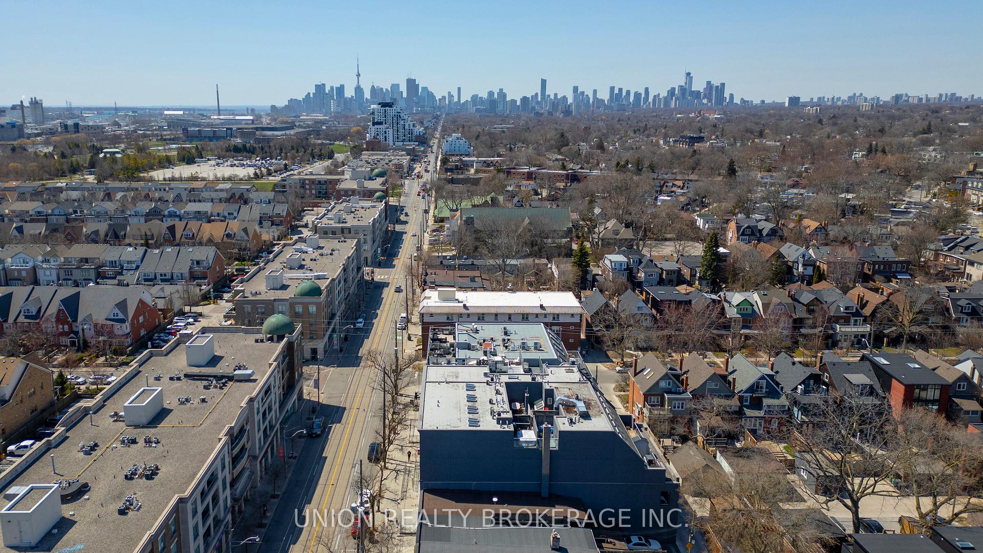 #303 - 1852 Queen Street, Toronto Unit: 303