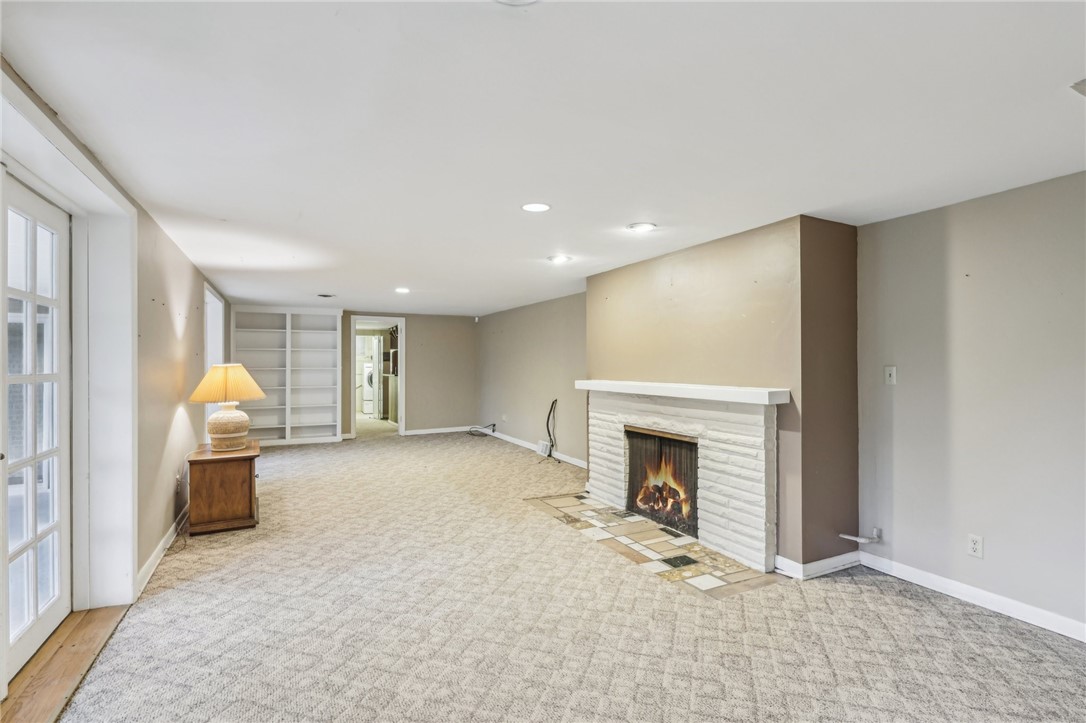 205 Buckingham