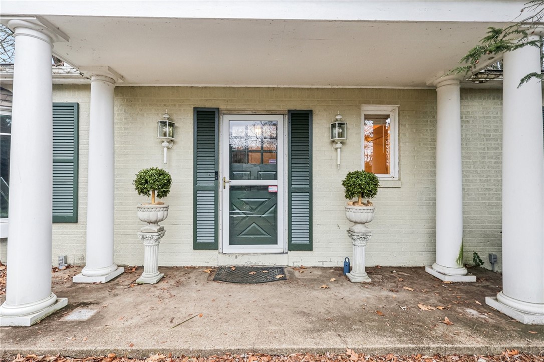 205 Buckingham