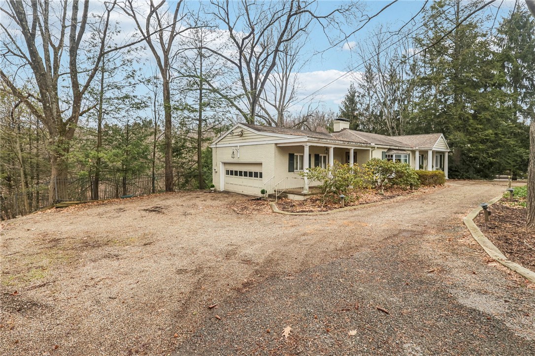 205 Buckingham