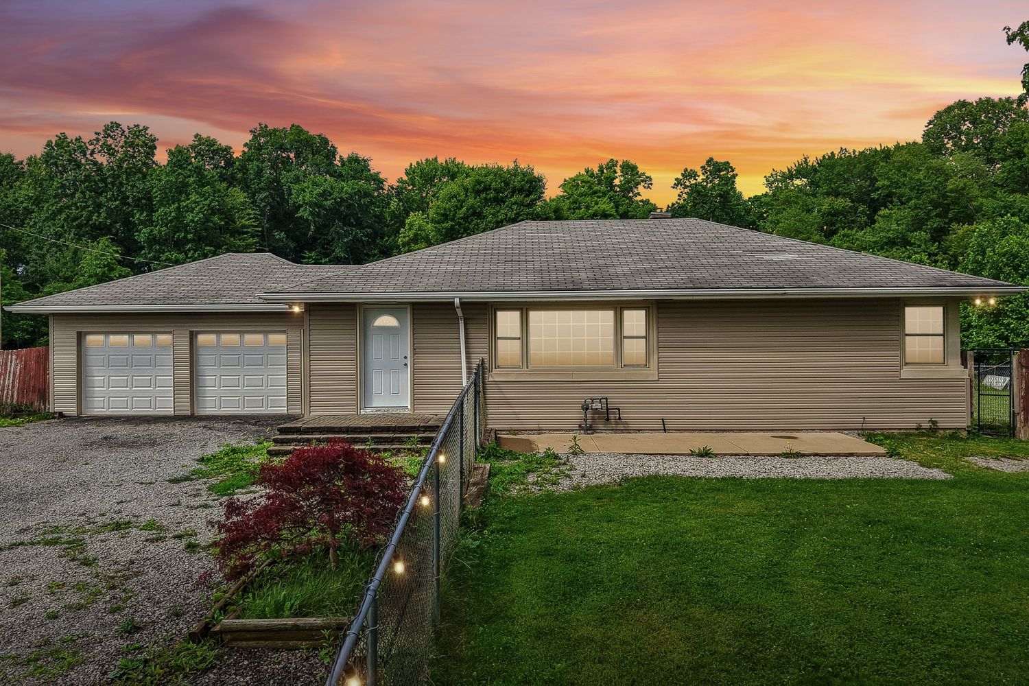 1593 Mercer Grove City ROAD
