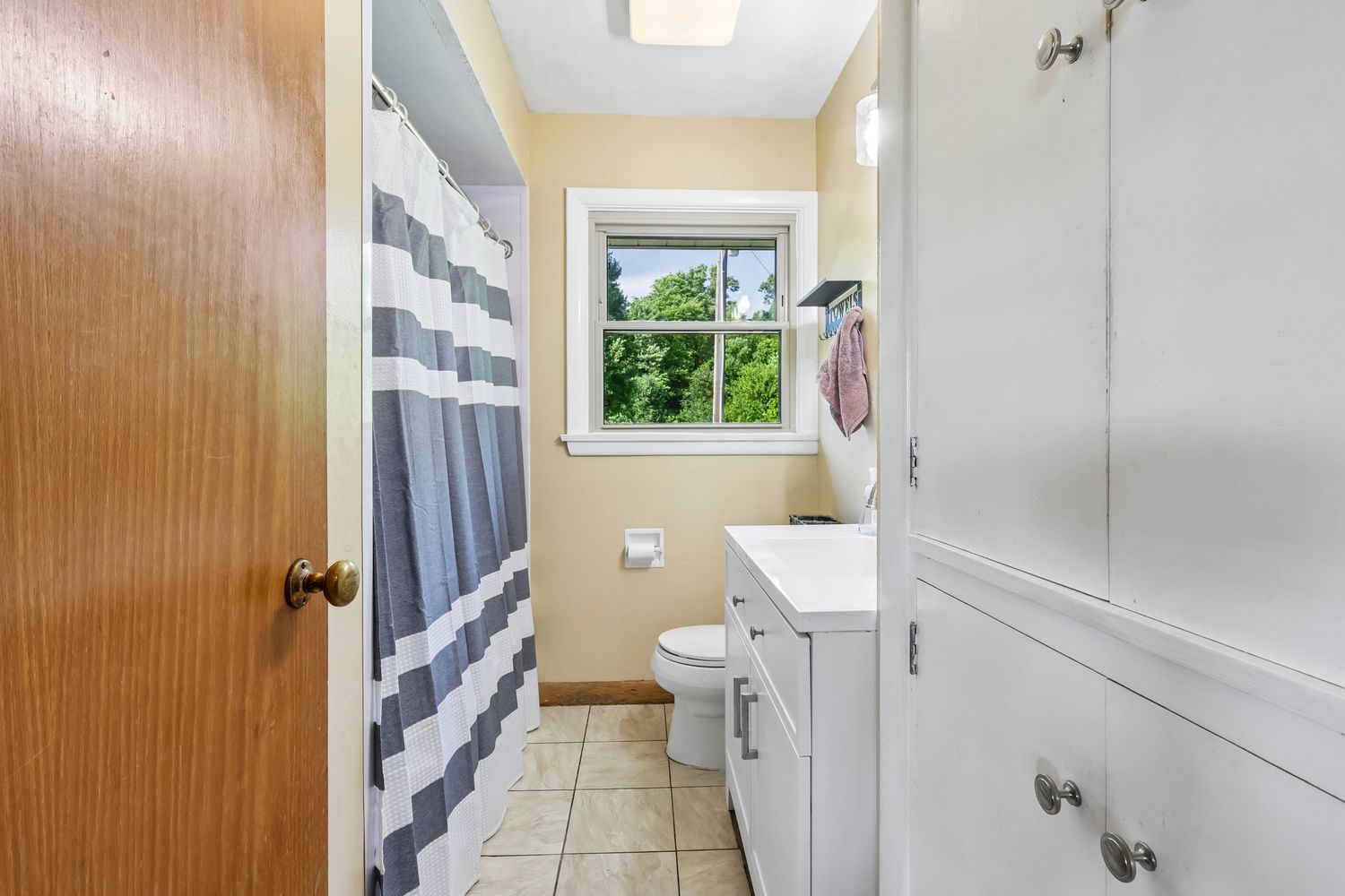 1593 Mercer Grove City ROAD