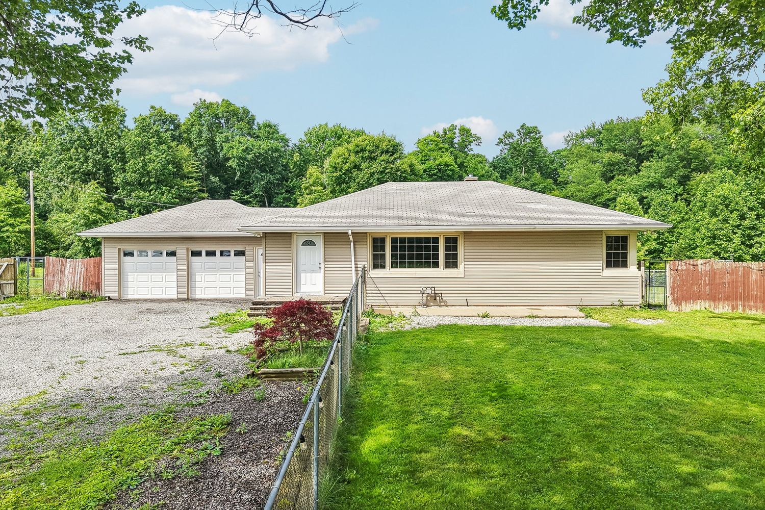 1593 Mercer Grove City ROAD