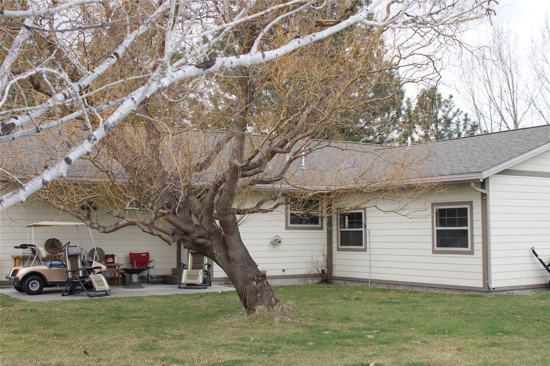 3950 & 3952 Houk Way