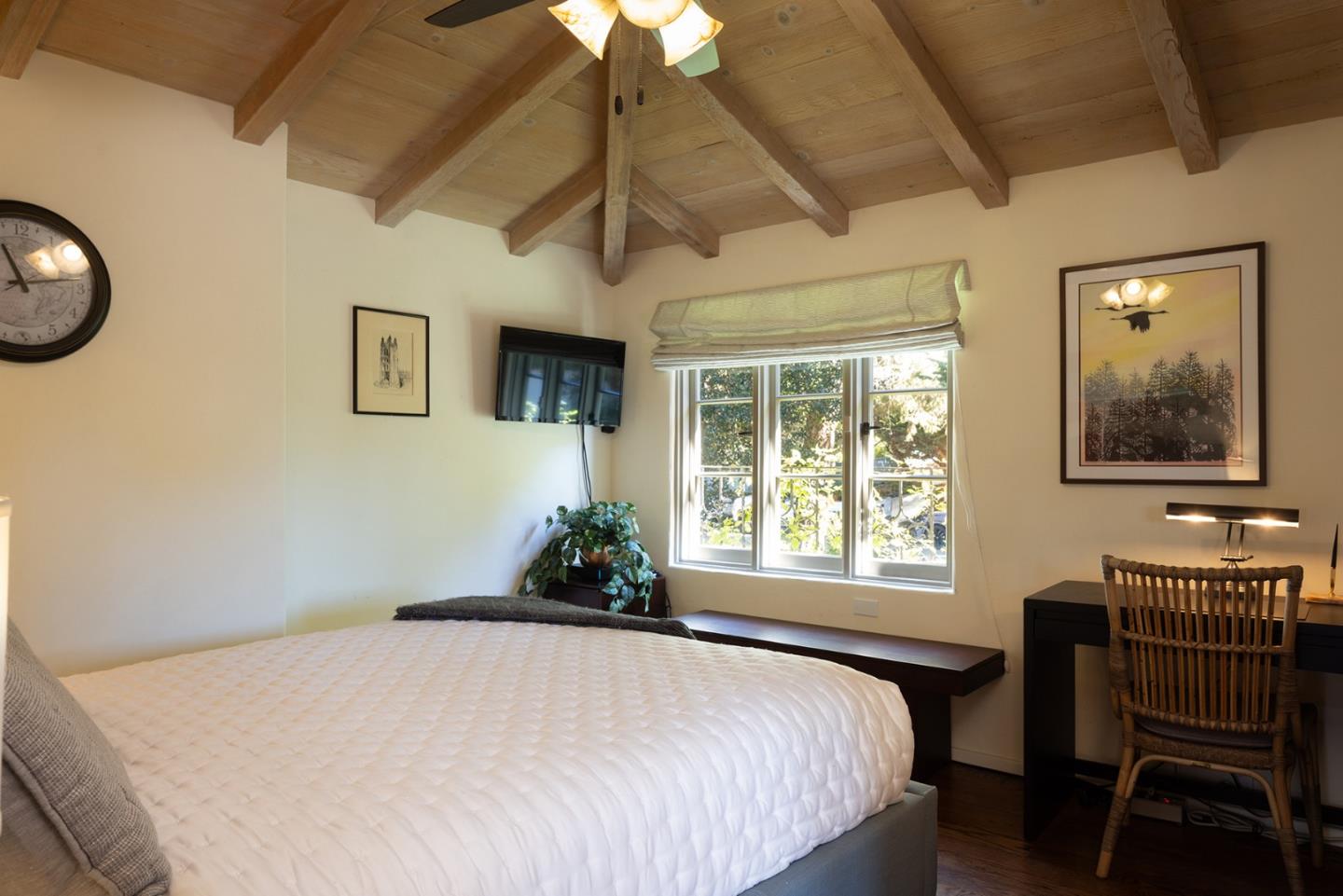 0 Carmelo 2 NW of 10th ST