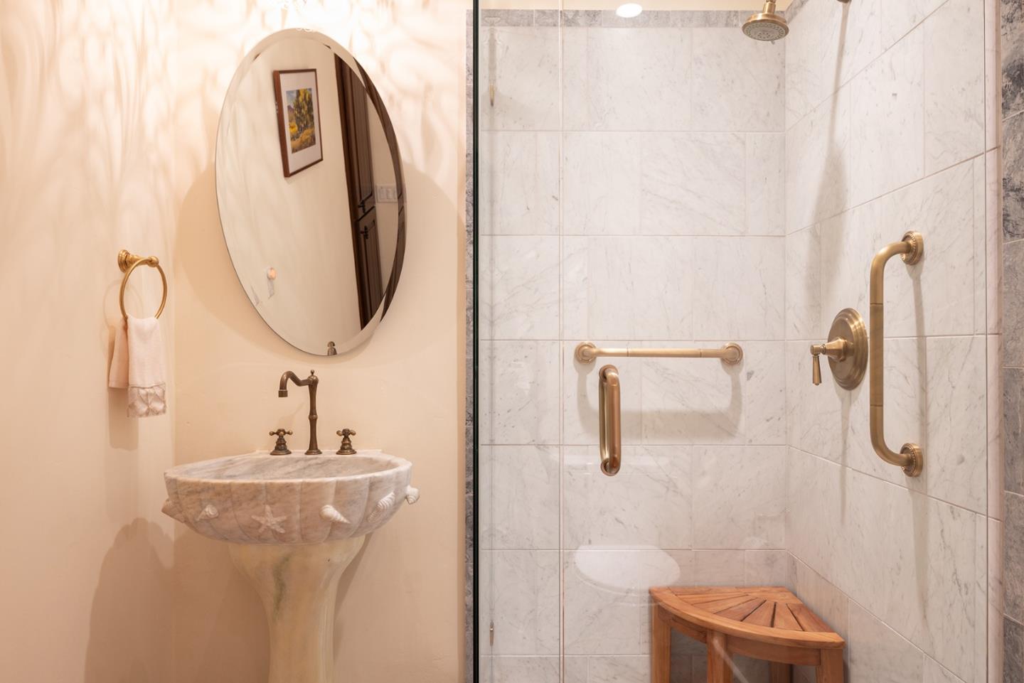 0 Carmelo 2 NW of 10th ST