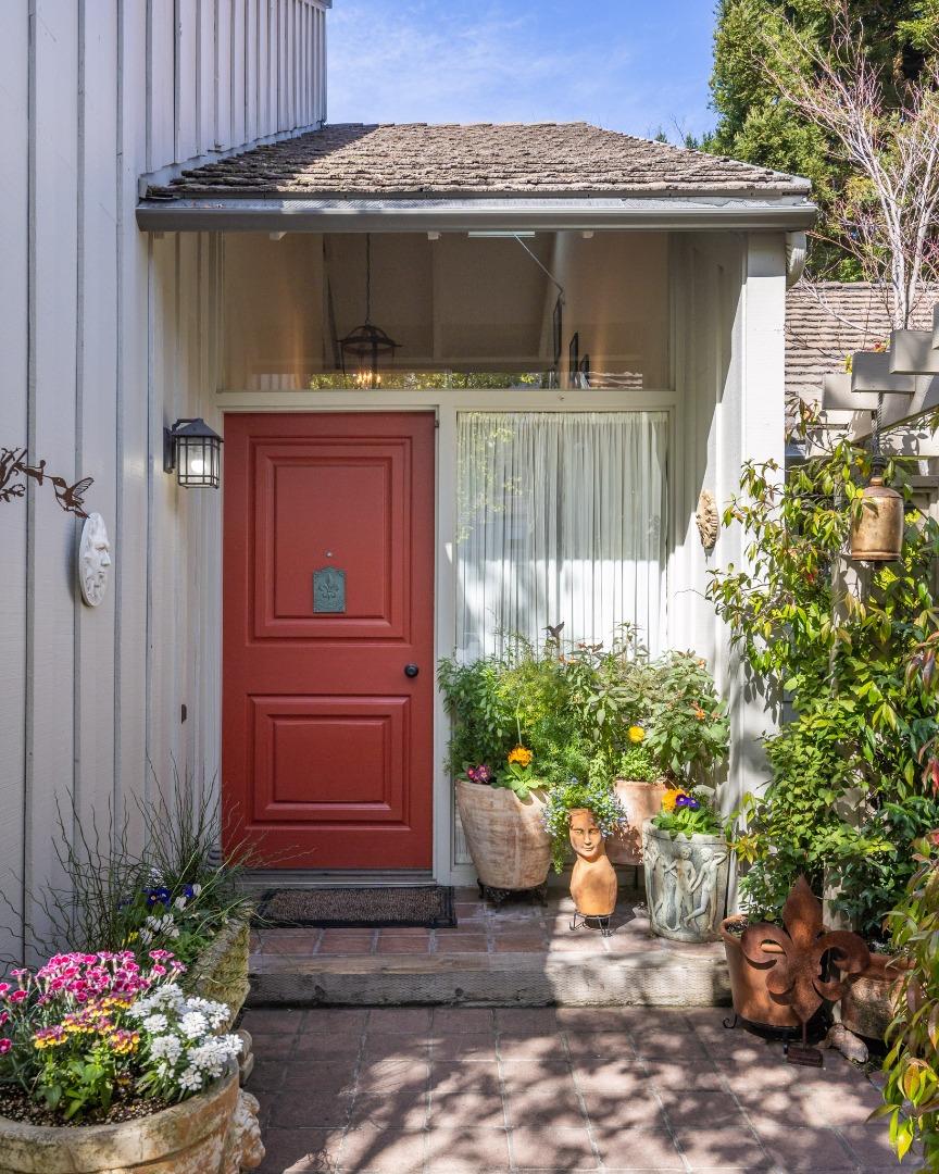 9565 Oak CT