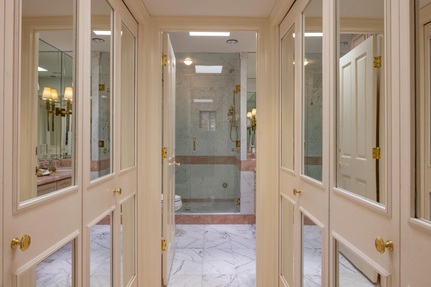 0 Forest 5 SW of 7th AVE