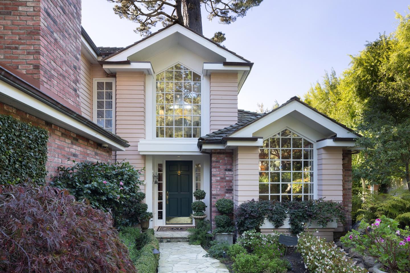 0 Forest 5 SW of 7th AVE