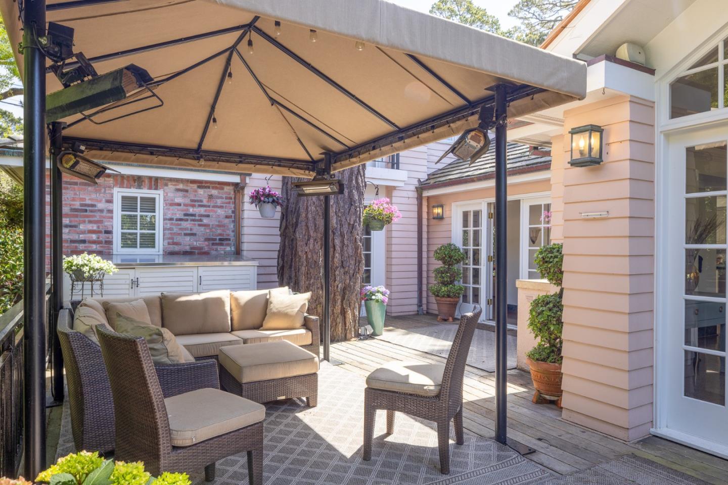 0 Forest 5 SW of 7th AVE