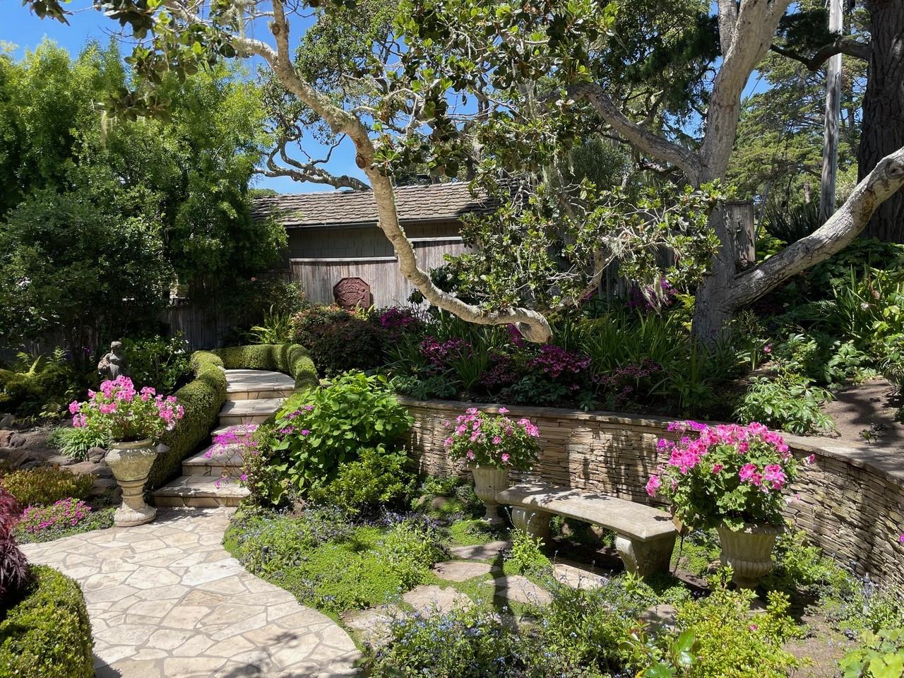 0 Forest 5 SW of 7th AVE