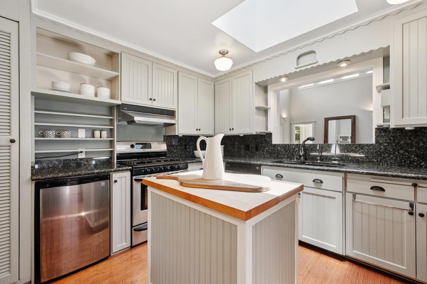 227 Santa Margarita Avenue